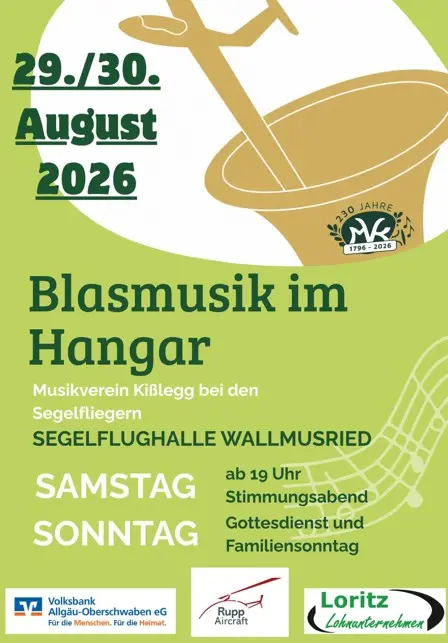 Blasmusik im Hangar